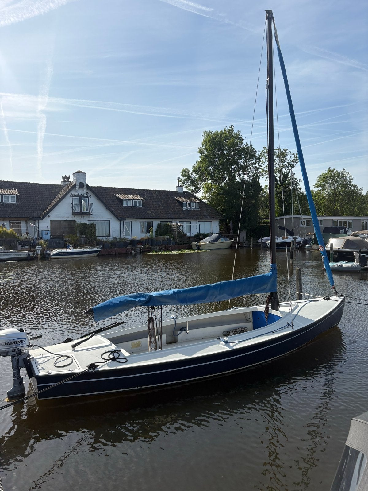Polyvalk met 4 pk buitenboordmotor, Gebruikt, Ophalen of Verzenden, Buitenboordmotor, Polyvalk