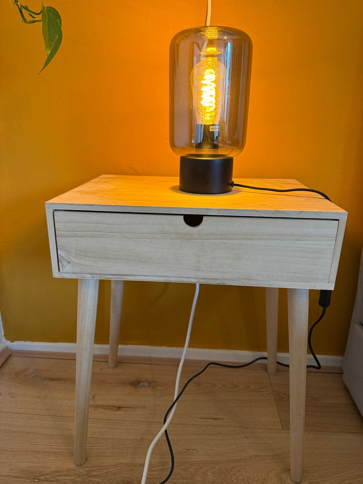 Nachtkastje Ilbro van Jysk - 45x32x54 cm, Huis en Inrichting, Slaapkamer | Nachtkastjes, Ophalen, Gebruikt, 45 tot 65 cm, Minder dan 55 cm