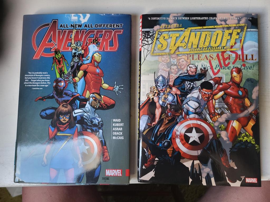 Avengers. Standoff.All new all different avengers.2x luxe hc, Meerdere comics, Ophalen of Verzenden, Nieuw, Amerika