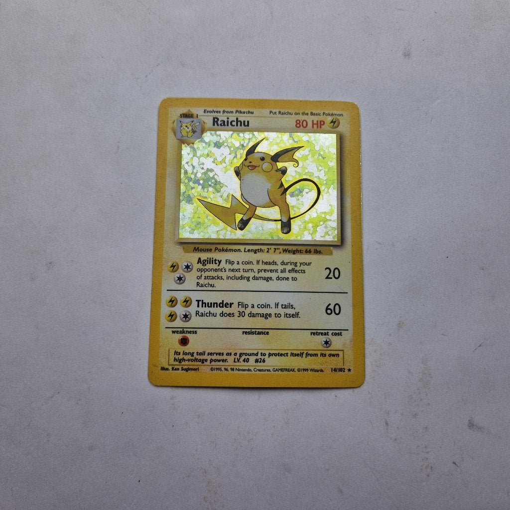 Raichu (BS 14) Base Set Pokemon || Nu Voor Maar €79.99, Ophalen of Verzenden, Gebruikt