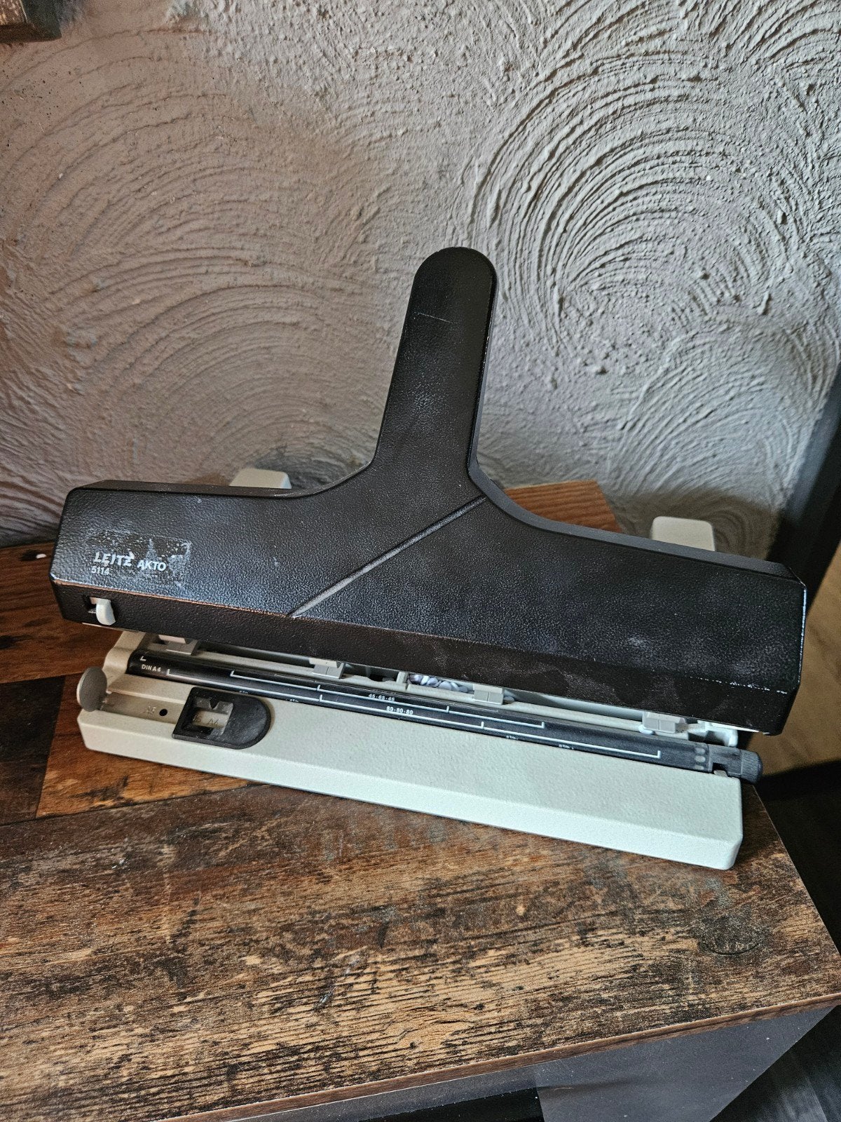 Leitz Akto 5114 perforator - Vintage heavy duty, Diversen, Ophalen of Verzenden, Gebruikt