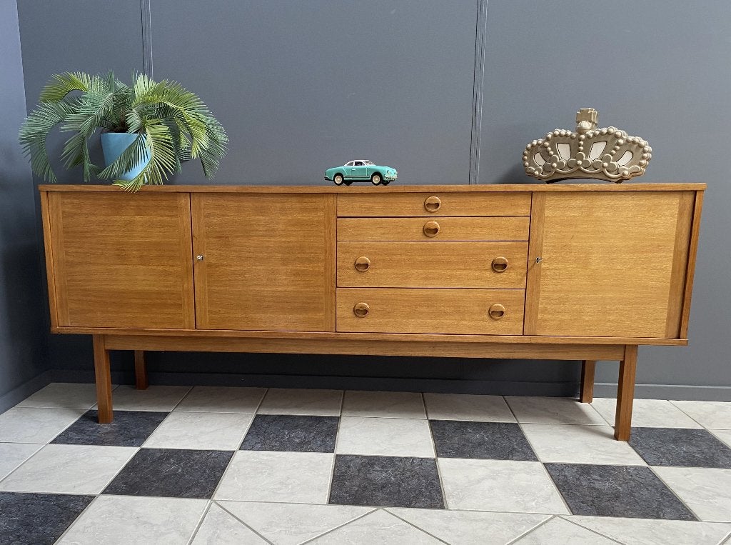 60 jaren groot dressoir 4 laden kast schuifplank 3 deuren, Huis en Inrichting, Ophalen, Gebruikt, Vintage, 3 of 4 laden