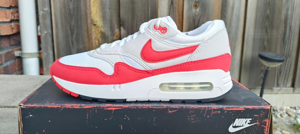 Nike Air Max 1 W ' Big Bubble Sport Red ' - Sneakers - AM1, Ophalen of Verzenden, Nieuw, Rood, Sneakers of Gympen