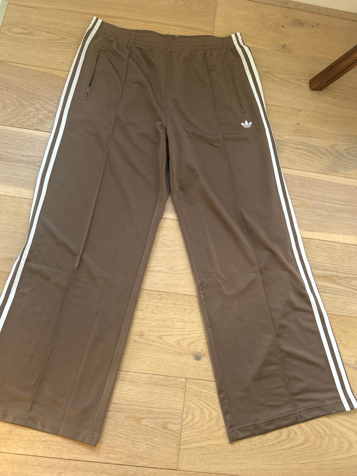 Adidas Firebird trainingsbroek bruin XL, Bruin, Ophalen of Verzenden, Zo goed als nieuw, Maat 46/48 (XL) of groter