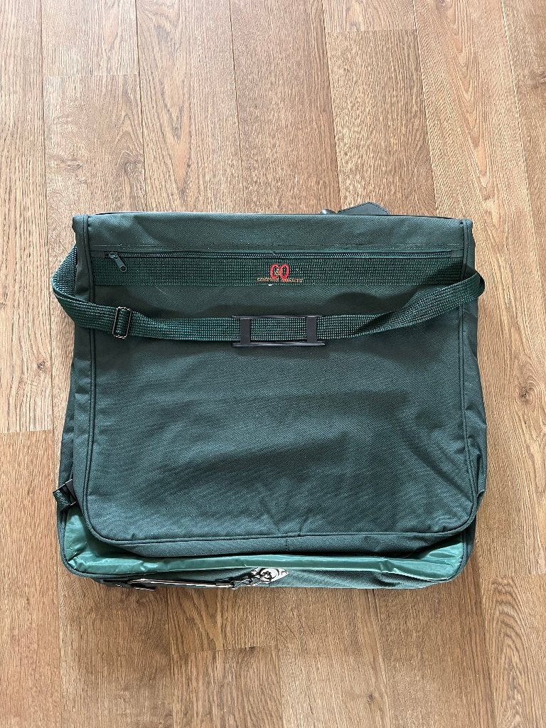 Groene Kledinghoes/Reistas - Ideaal voor Pakken/Jurken, Sieraden, Tassen en Uiterlijk, 30 cm of meer, Minder dan 35 cm, Ophalen of Verzenden