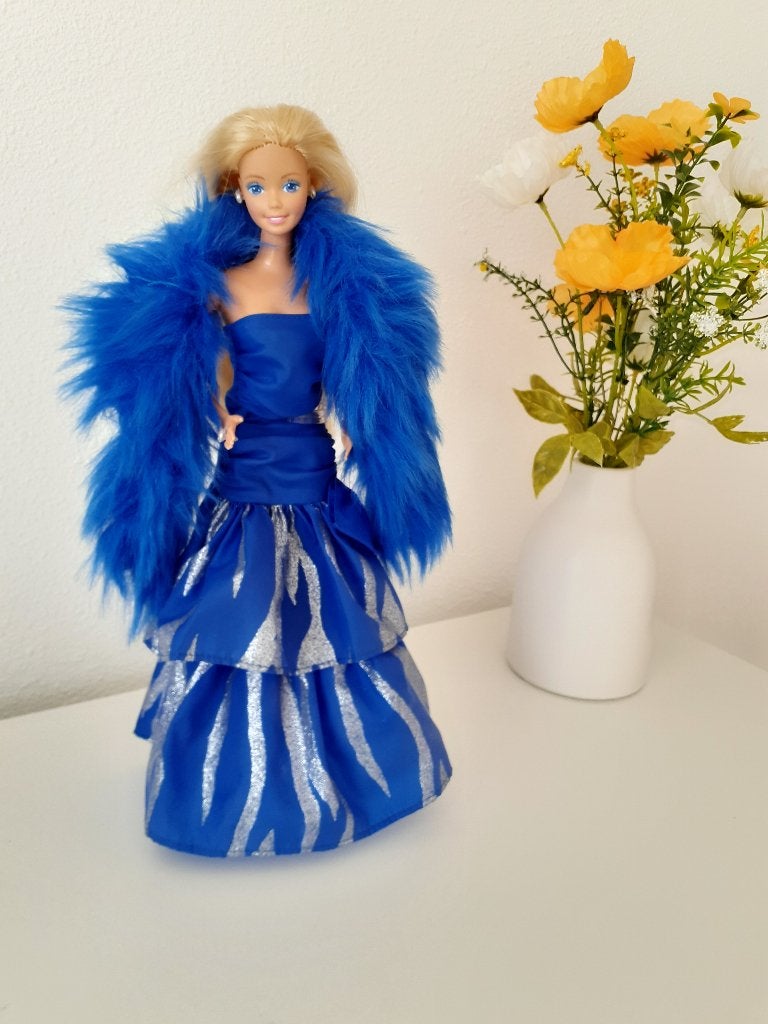 Vintage Barbie pop "Versailles" Oscar de la Renta (1985), Ophalen of Verzenden, Zo goed als nieuw, Pop