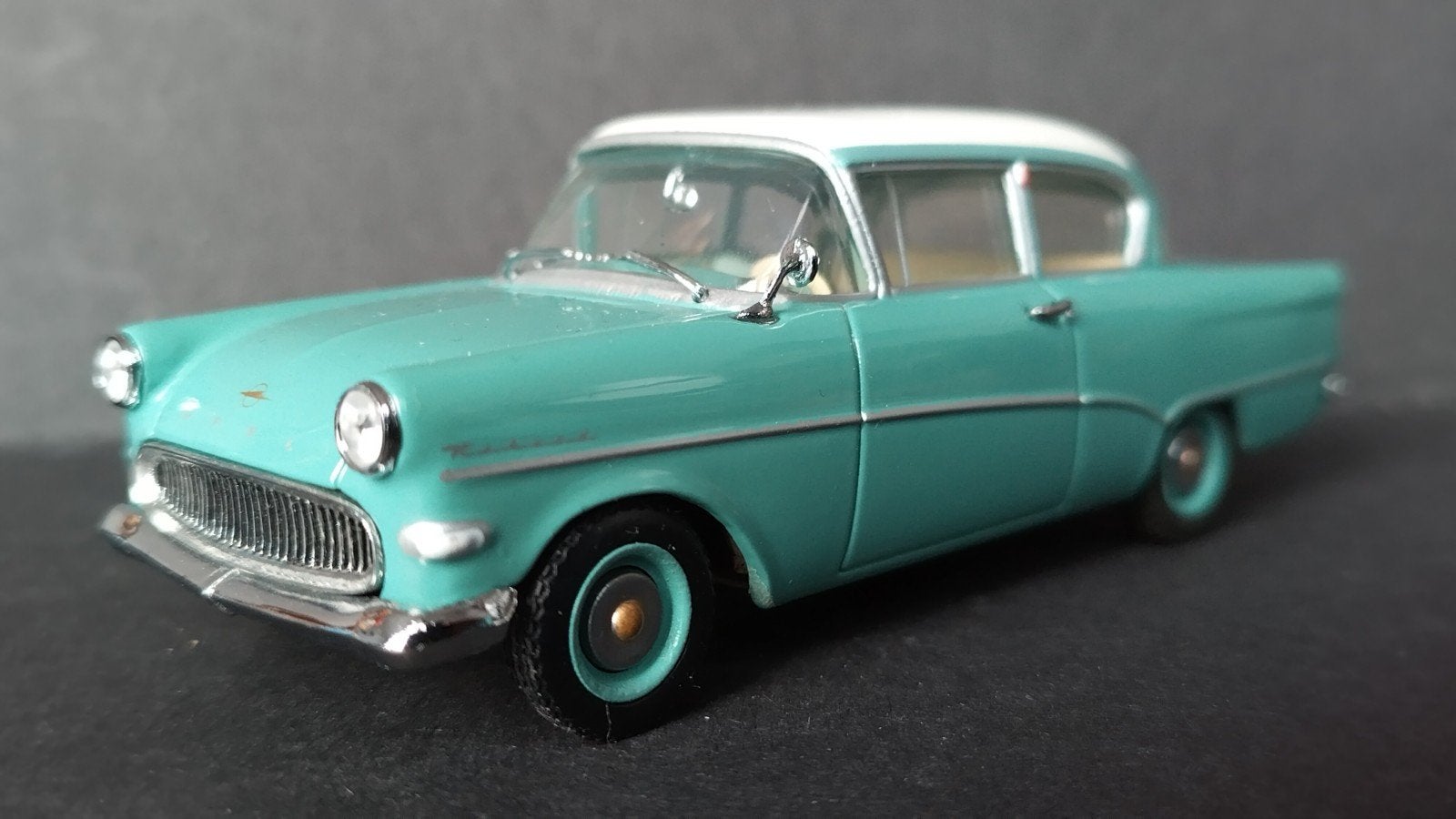 Opel Rekord P1 1:43 Minichamps Pol, Auto, Verzenden, ., Zo goed als nieuw