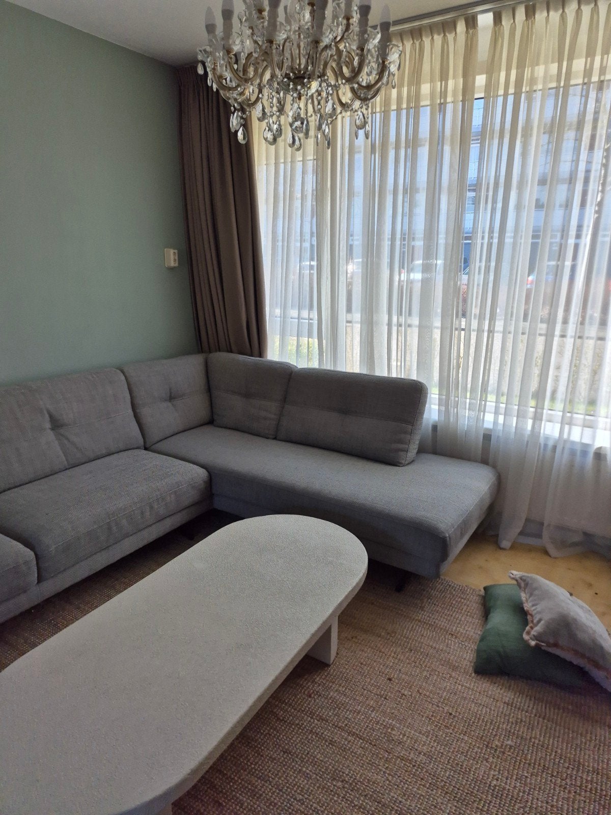 Ruime en comfortabele heldergrijze bank (300x210 cm), Hoekbank, 300 cm of meer, 75 tot 100 cm, Ophalen of Verzenden