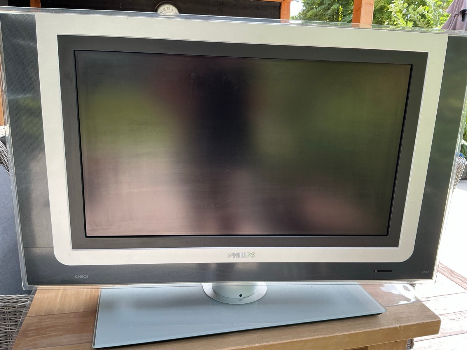 Philips 32PF9830/10 LCD TV met afstandsbediening, Ophalen, Philips, Gebruikt, 50 Hz