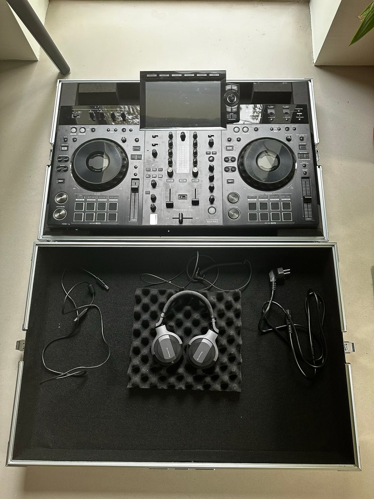Pioneer XDJ RX3 met koptelefoon en flightcase, Ophalen, Zo goed als nieuw, Dj-set, Pioneer