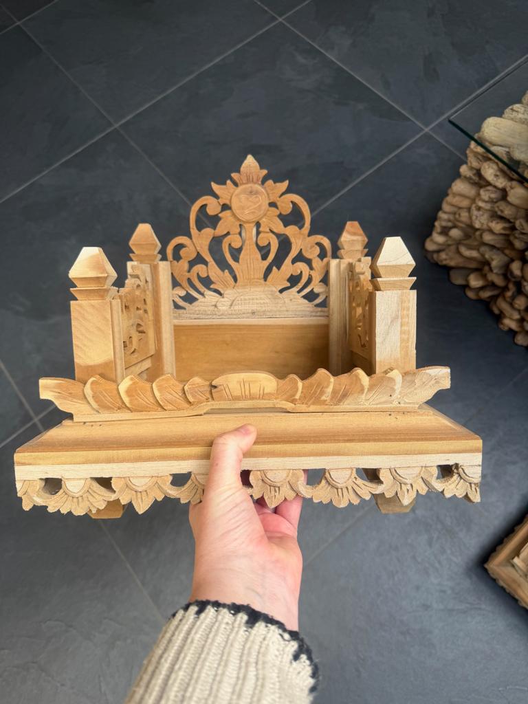 Altaar Indonesisch houtsnijwerk maat s Indonesie handwerk, Nieuw, Ophalen of Verzenden, Schipluidenlaan 20 5035KJ Tilburg, Bruin
