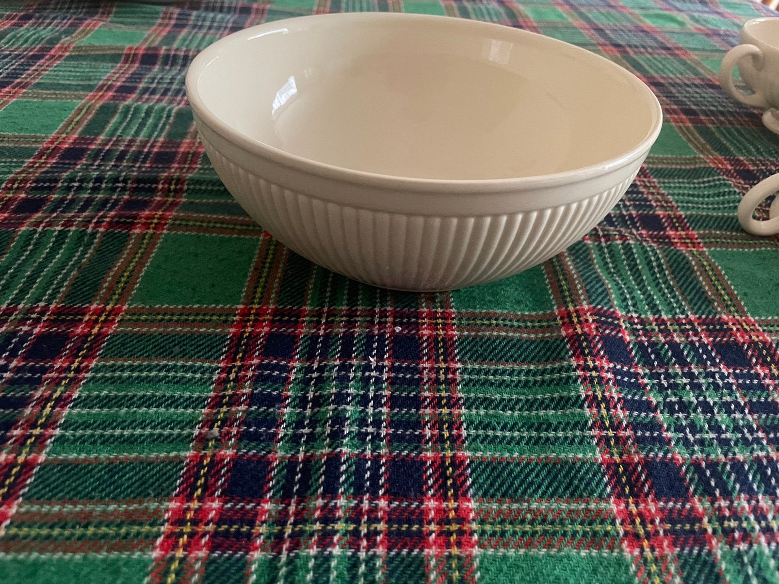 Wedgwood EDME kom saladekom diameter 18 cm, Ophalen of Verzenden
