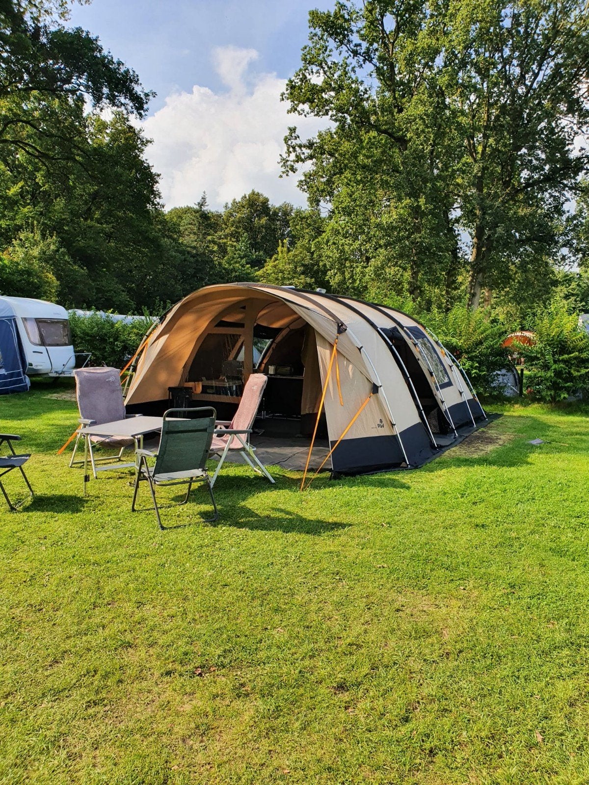 Tent Redwood Birch 440 TC, Ophalen, Zo goed als nieuw, Tot en met 6