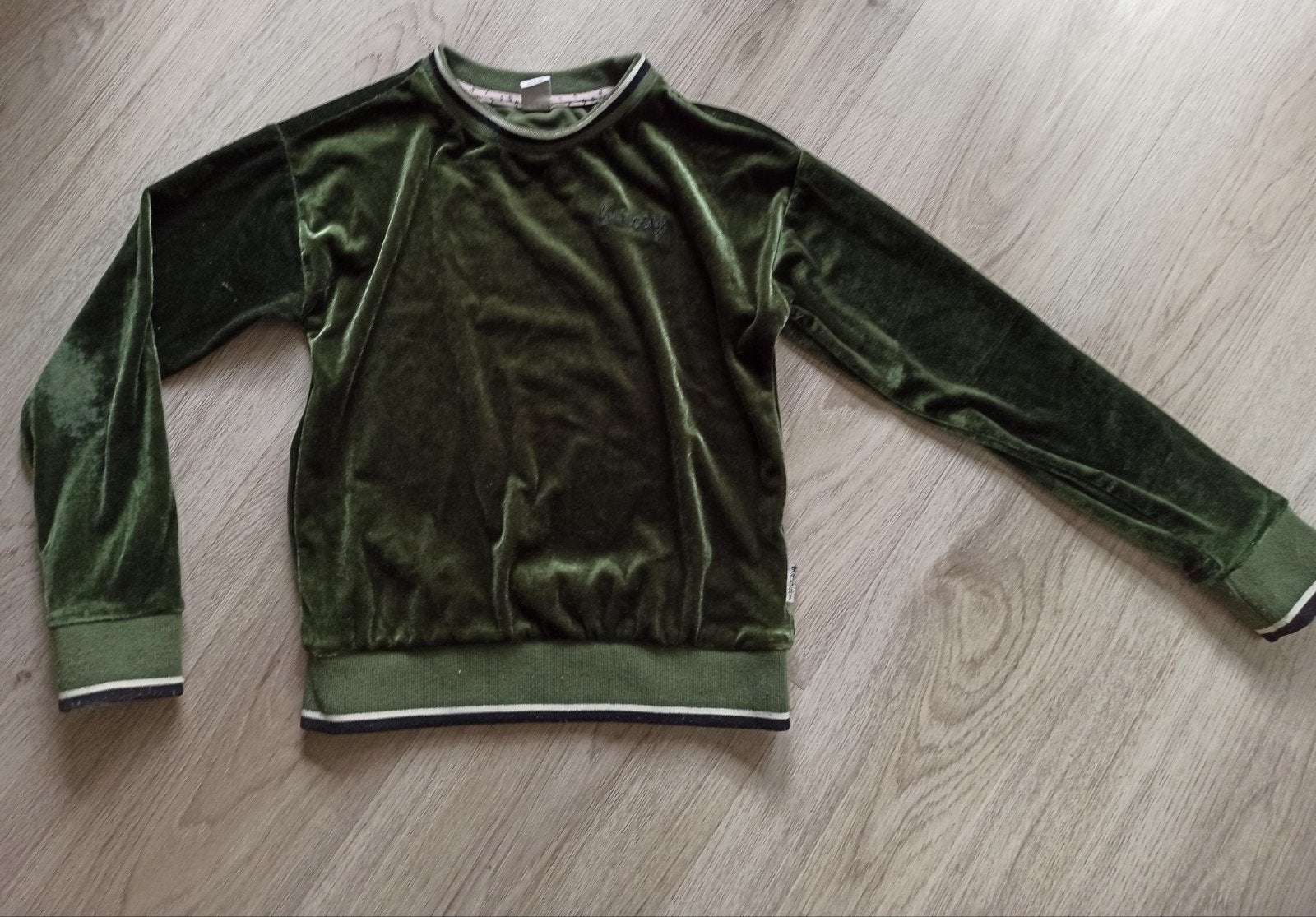 Groene velours trui B.Nosy maat 134  140, Ophalen of Verzenden, Zo goed als nieuw, B.Nosy, Jongen of Meisje