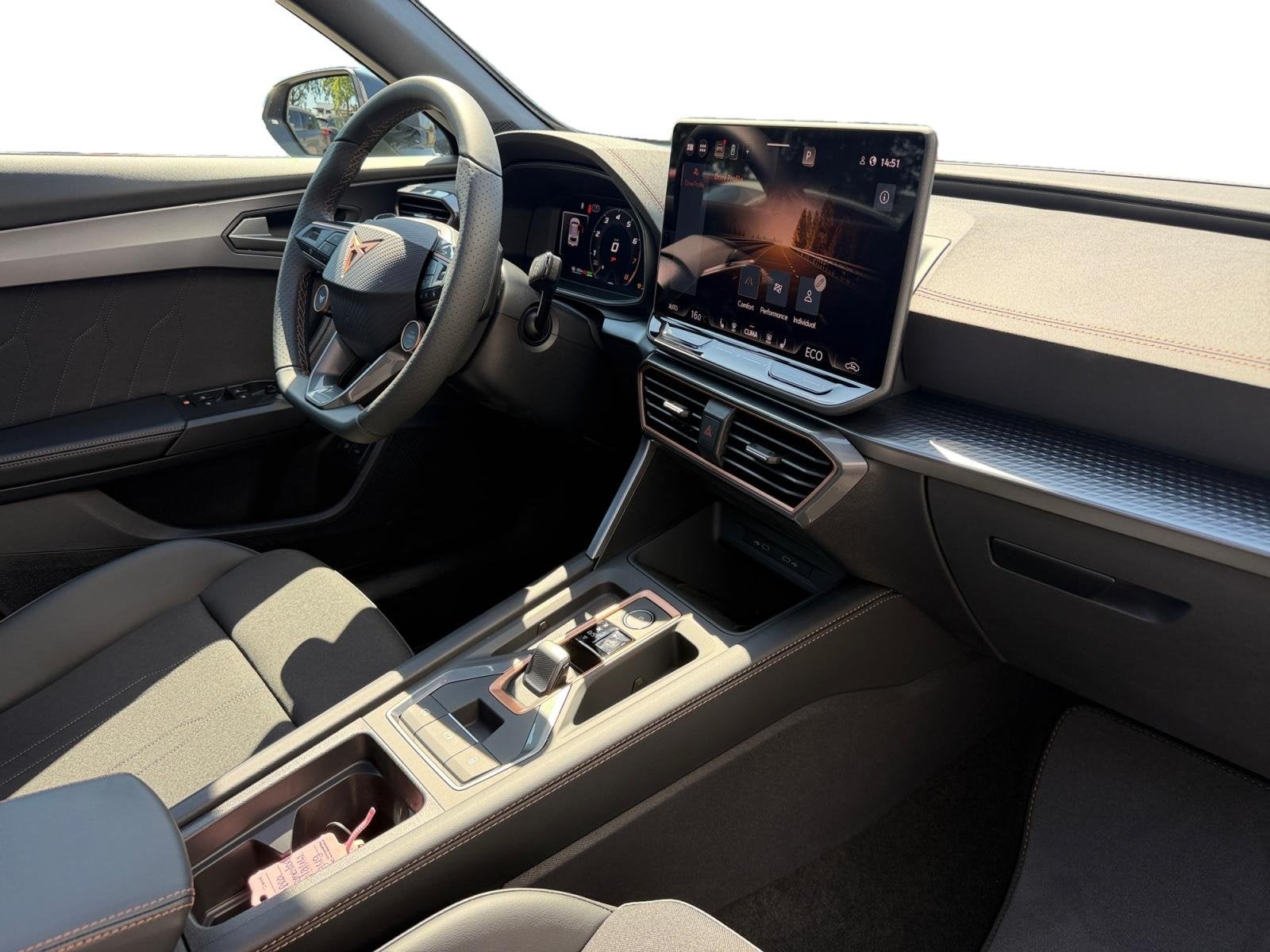 CUPRA Formentor 1.5 TSI e-Hybrid Business Panoramadak | Stuu, Auto's, Stof, Euro 6, 4 cilinders, Formentor