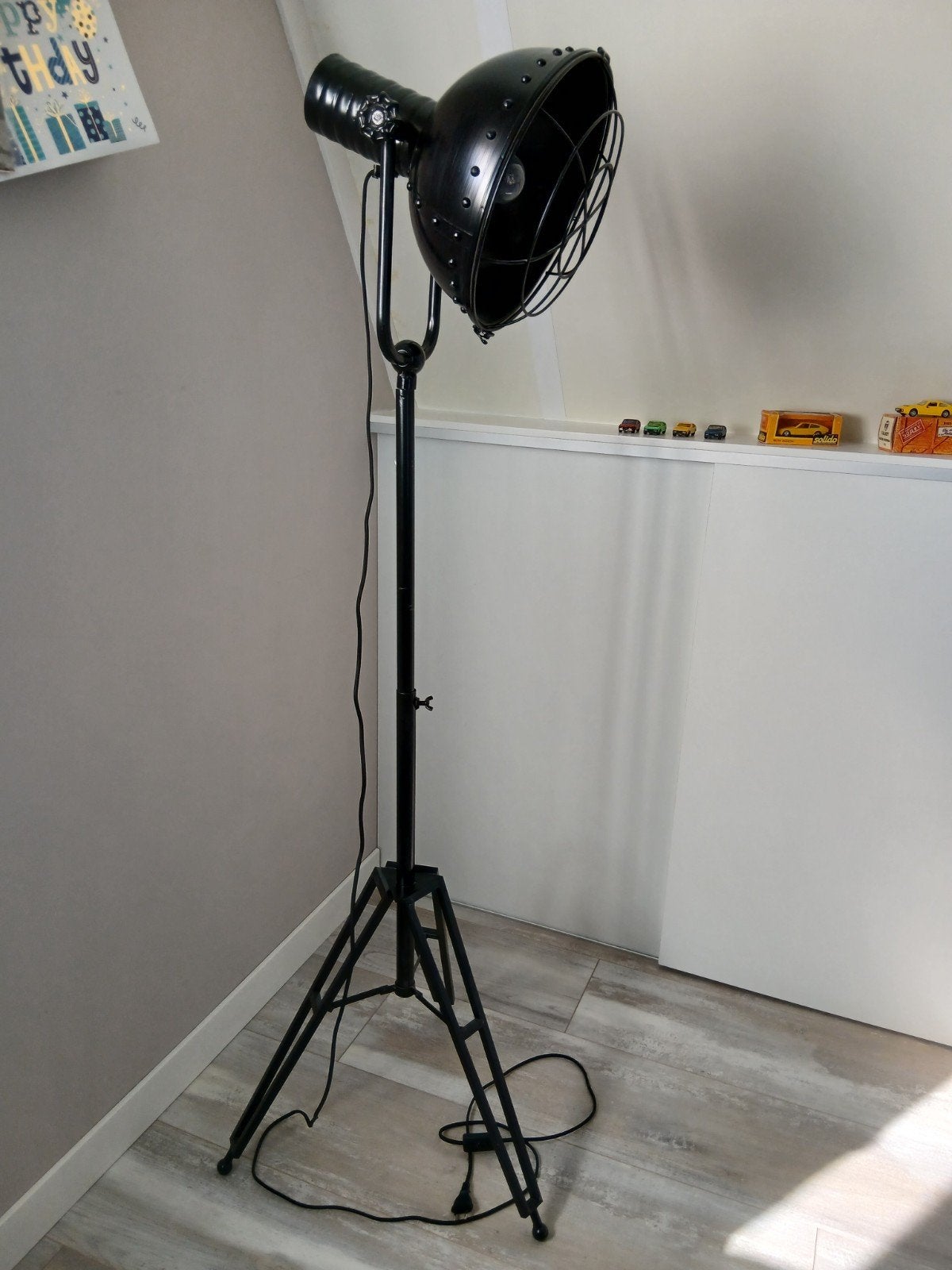 Mooie in hoogte verstelbare lamp van Loods 5, Huis en Inrichting, Lampen | Vloerlampen, Ophalen, Zo goed als nieuw, Metaal, 150 tot 200 cm