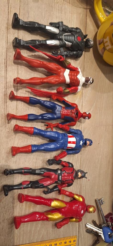 Marvel poppen set/6 (25326), Kinderen en Baby's, Speelgoed | Actiefiguren, ., Ophalen of Verzenden, Zo goed als nieuw, Hasbro