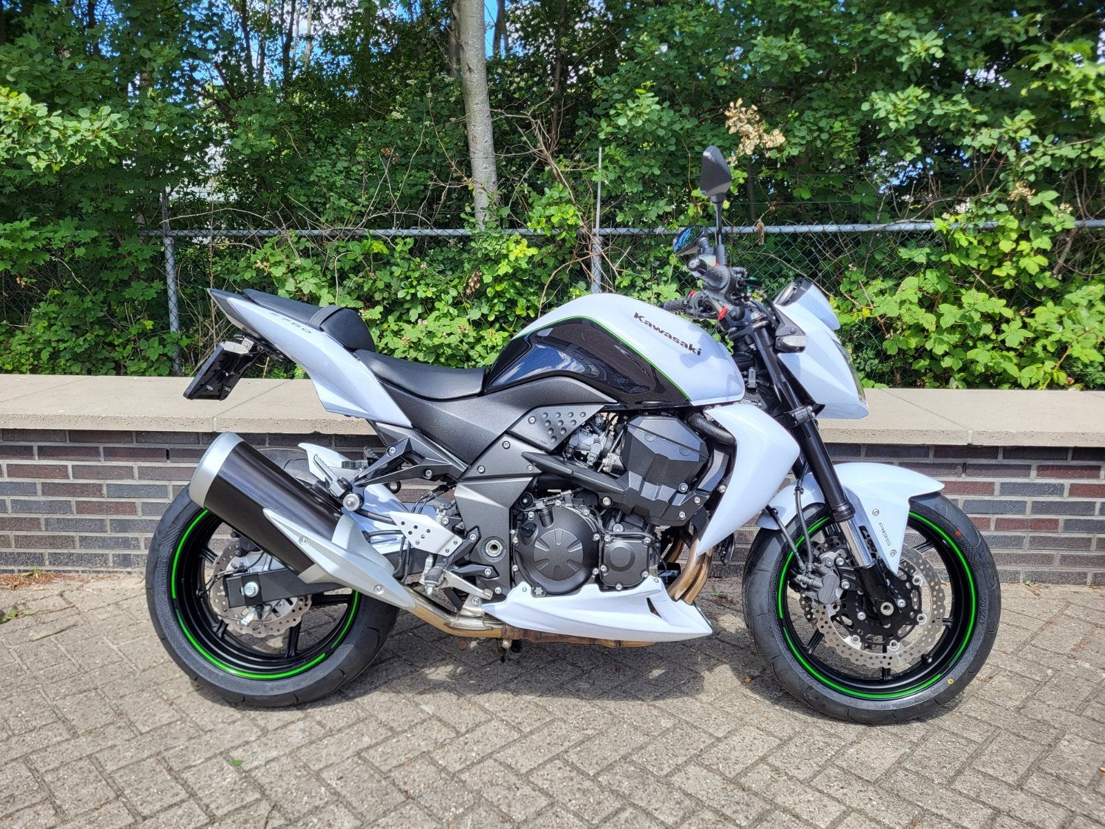Kawasaki Z750 | 2010 | 6320km | NIEUWSTAAT!, 750 cc, 4 cilinders, Motorrijbewijs A, Bedrijf