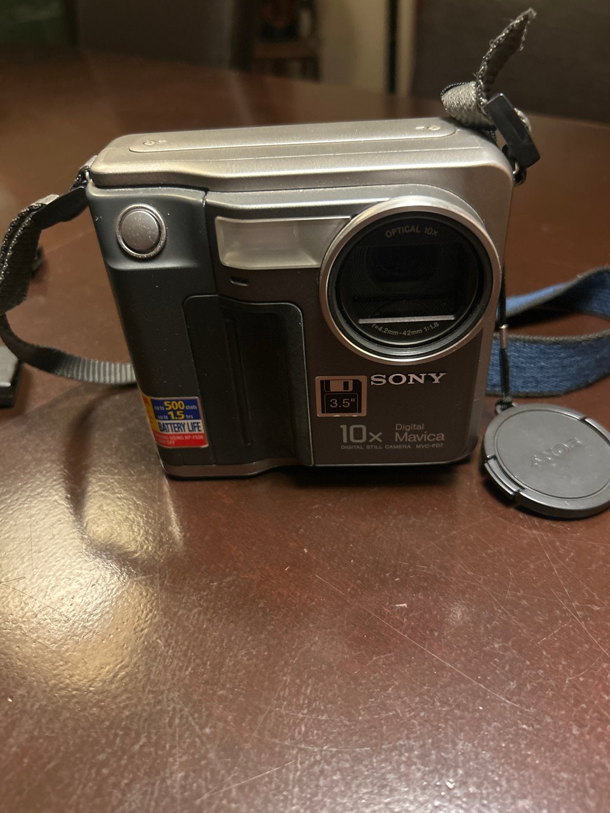 Sony Mavica MVC-FD7 digitale camera met 10x optische zoom, Audio, Tv en Foto, Gebruikt, Ophalen of Verzenden, Compactcamera, Sony