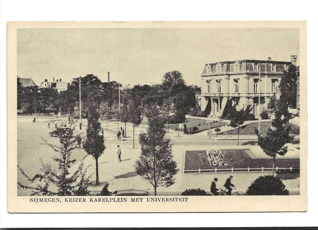 Nijmegen, Keizer Karelplein met Universiteit., Ophalen of Verzenden, 1920 tot 1940, Ongelopen, Gelderland