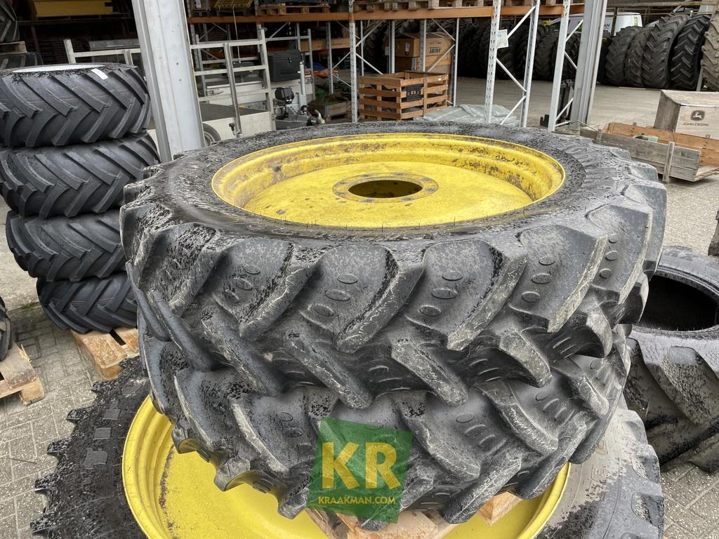 BKT BKT 320/85R36 op velg #27223, Zakelijke goederen, Agrarisch | Onderdelen | Banden, Velgen en Assen