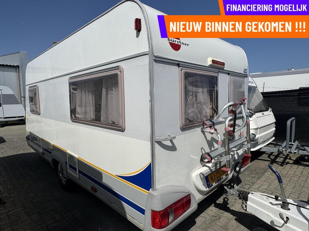 Buerstner 420 TN, DWARSBED, TREINZIT, VOORTENT, FIETSENDRAGE, Caravans en Kamperen, Caravans, Serviceluik, Bedrijf, Treinzit, Bürstner