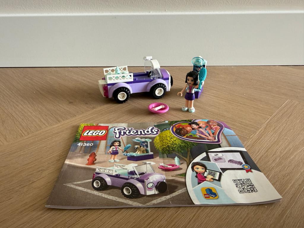 Lego Friends 41360 Emma's mobiele dierenkliniek, Ophalen of Verzenden, Zo goed als nieuw, Overige merken