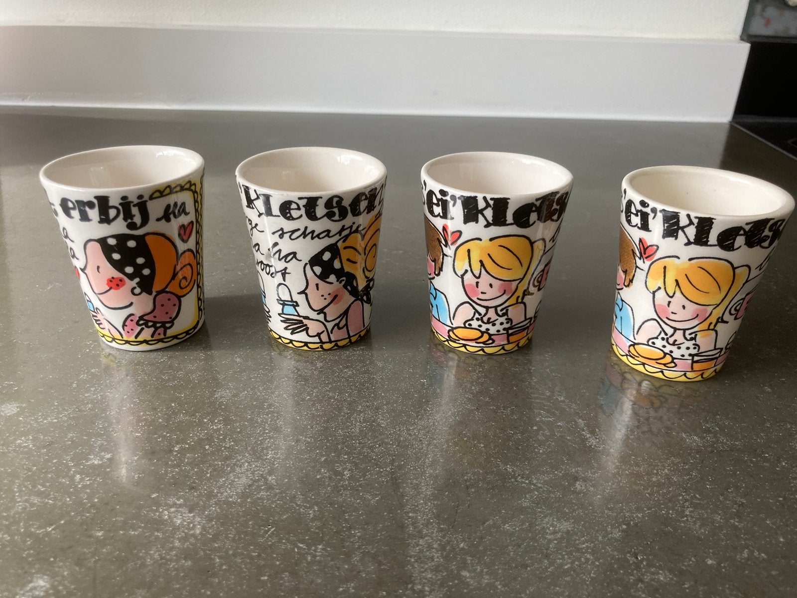 Blond Amsterdam eierdop - even een ei, Ophalen, Overige typen, Nieuw, Aardewerk