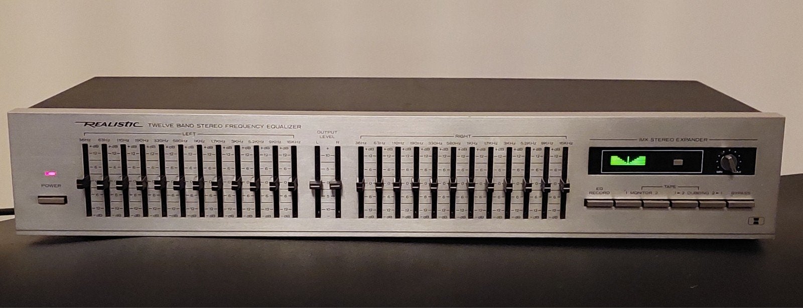 Realistic 31-2010  12 bands stereo equalizer, Ophalen of Verzenden, Gebruikt, Overige merken