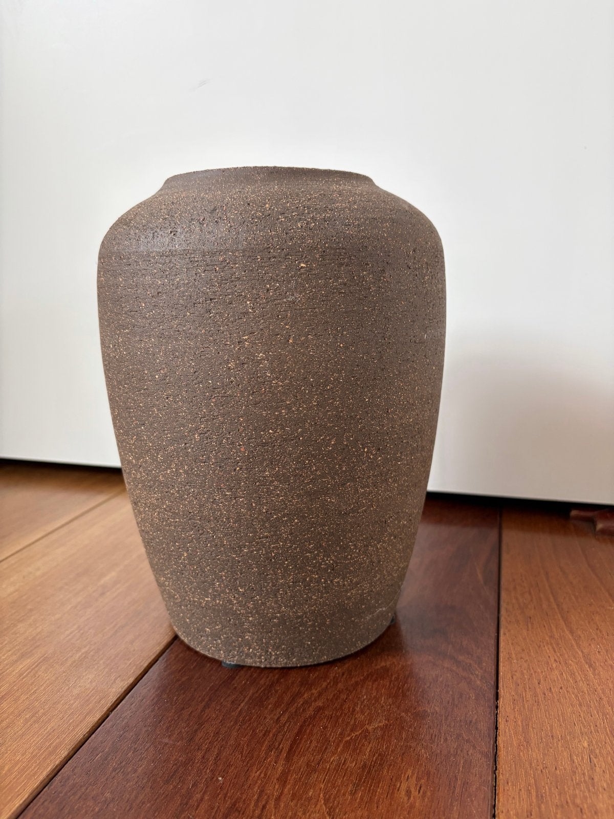 Broste Copenhagen vaas - 26 cm hoog, ruwe buitenkant, Ophalen