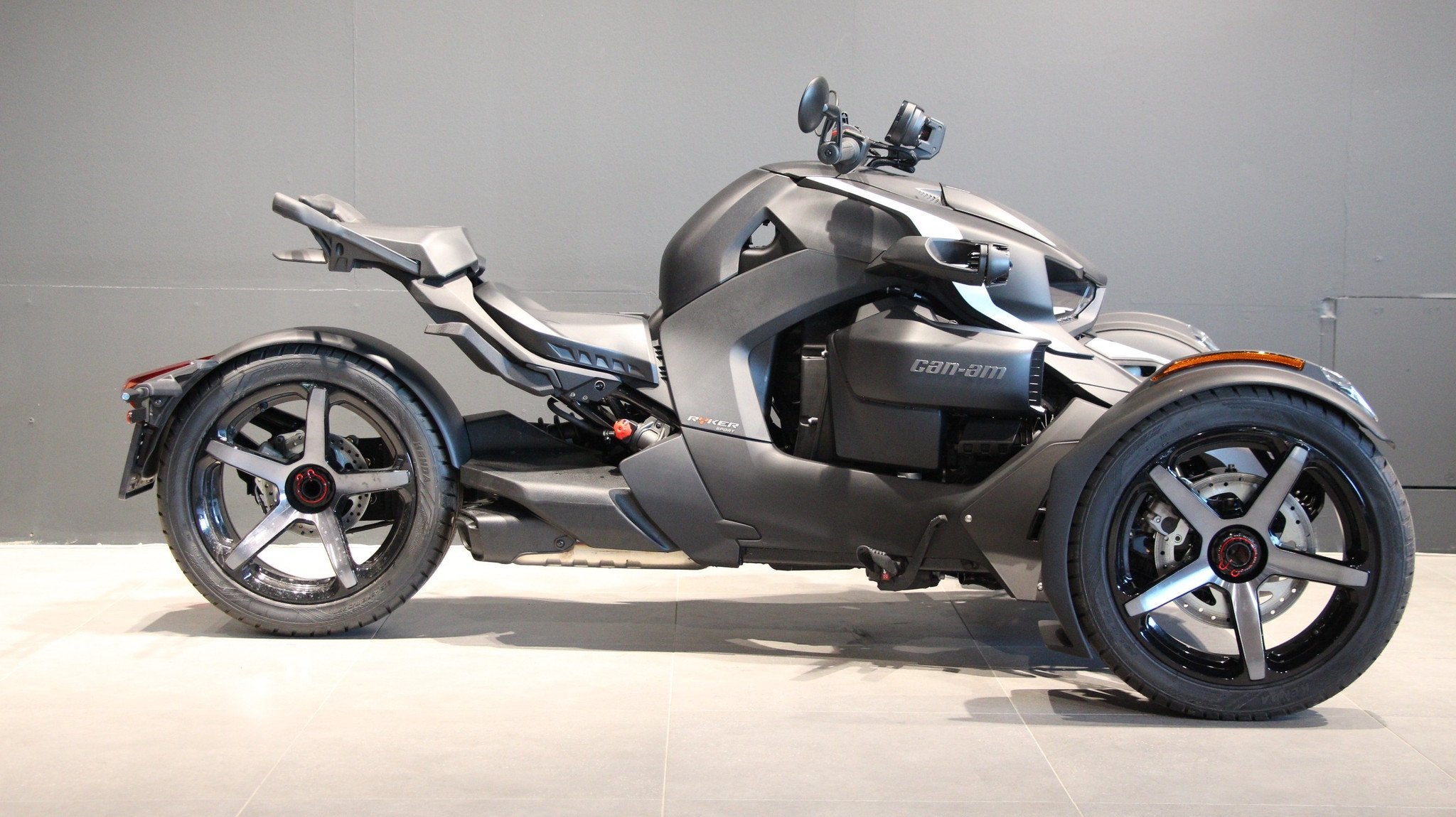 CAN-AM RYKER 900 SPORT (bj 2026), Motoren, BRP Benelux, Infobrpbenelux@brp.com, Meer dan 35 kW, Oktrooiplein 1/ bus 402
9000  Gent, BE