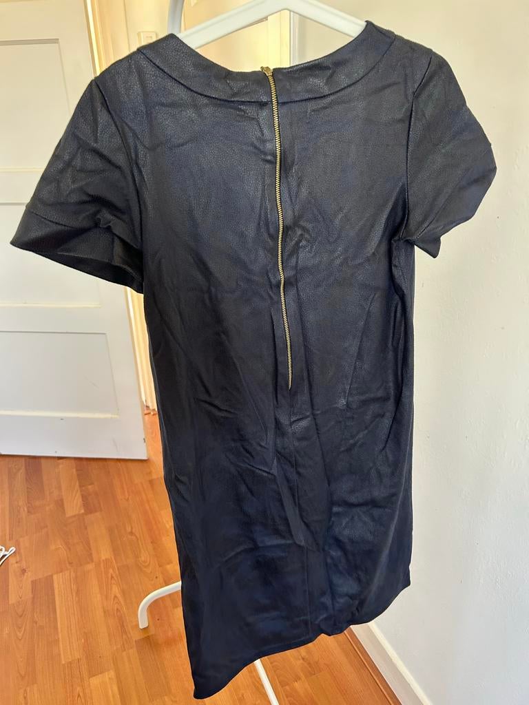 Studio Mo Zwart Jurkje (Maat M of L), Kleding | Dames, Maat 38/40 (M), Zwart, Ophalen of Verzenden, Gedragen