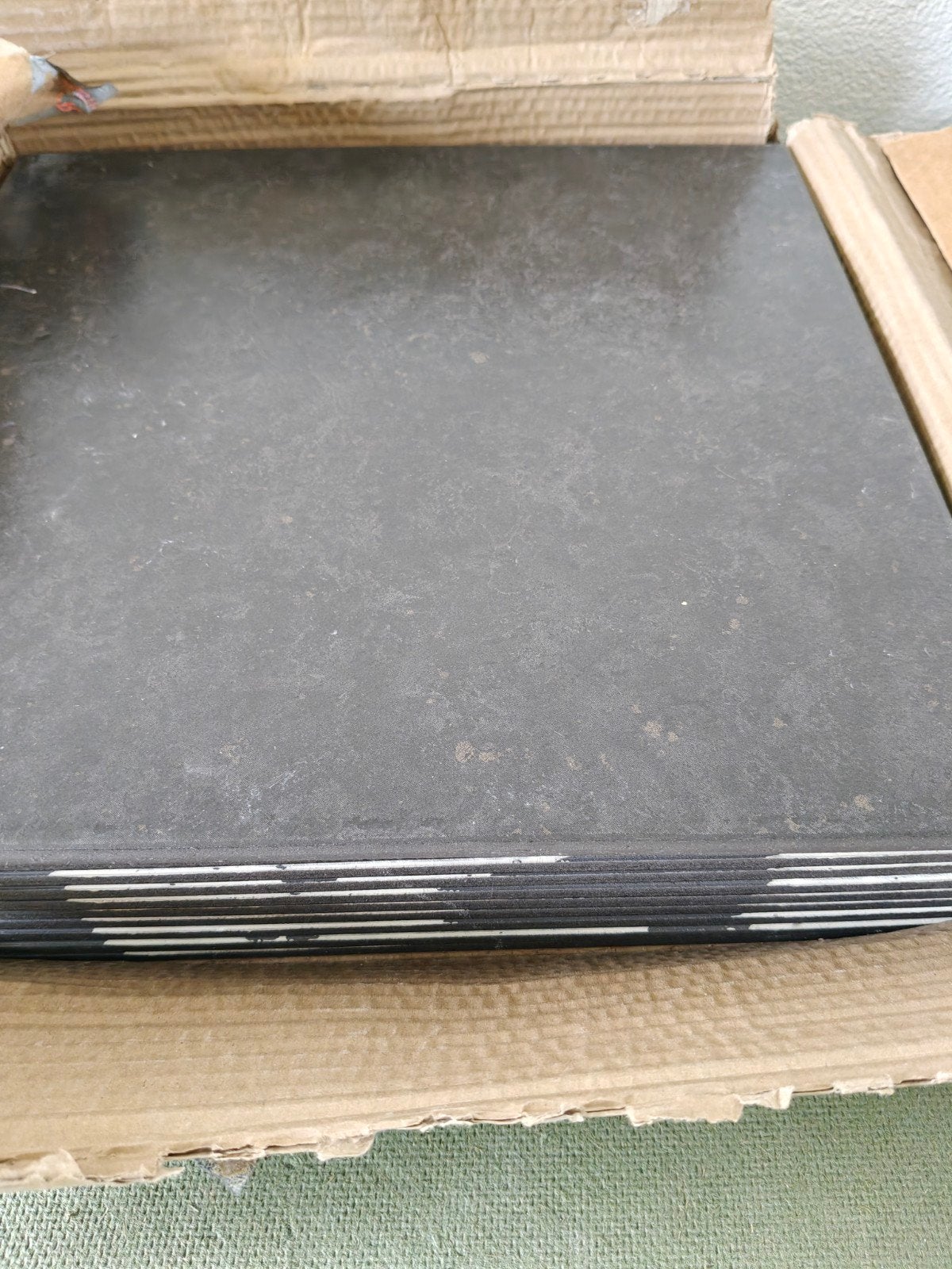 10 ongebruikte vloertegels 33x33 cm - gratis af te halen, Doe-het-zelf en Verbouw, Ophalen, Nieuw, 20 tot 40 cm, Minder dan 5 m²