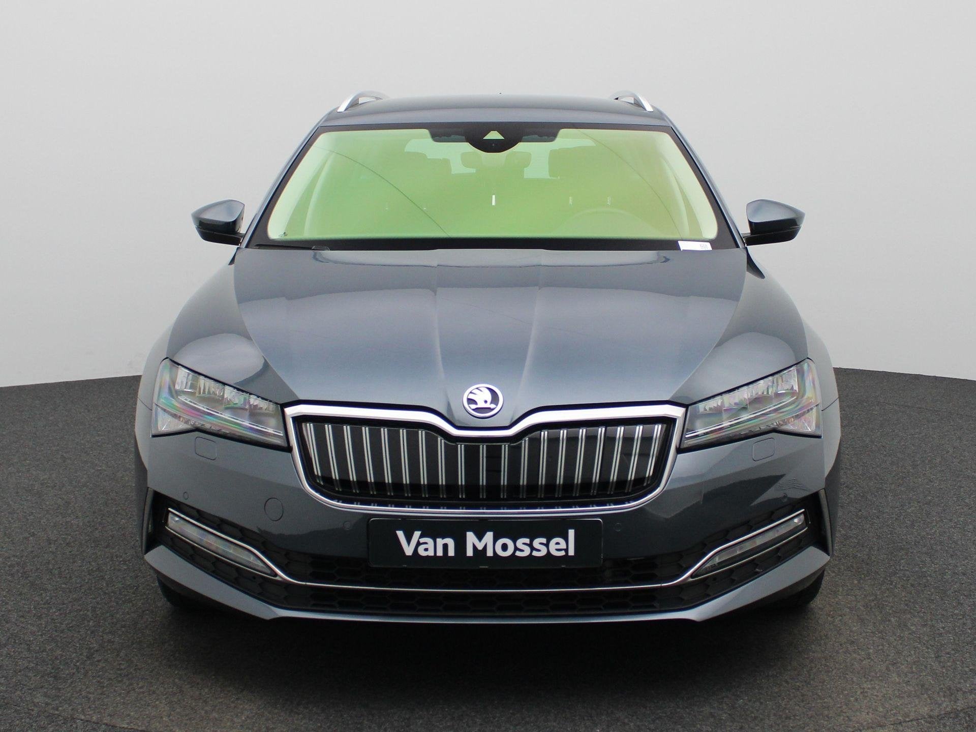 Skoda Superb 1.4 TSI iV Business Edition | NAVIGATIE | ACHTE, Auto's, Skoda, 12 maanden, Stof, Gebruikt, Automatische klimaatregeling