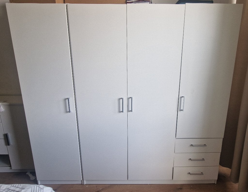 Kledingkasten JYSK HAGENDRUP tweedehands, Huis en Inrichting, Kasten | Kledingkasten, Met deur(en), 150 tot 200 cm, Ophalen of Verzenden