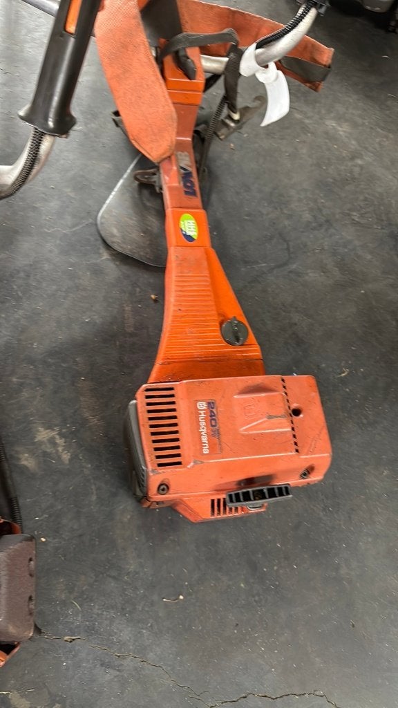 husqvarna 250 r bosmaaiers , de ouderwets degelijke, Tuin en Terras, Bosmaaiers, Benzine, Ophalen of Verzenden, Zo goed als nieuw