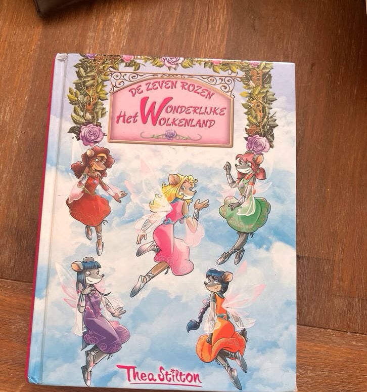De zeven rozen het wonderlijke wolkenland thea stilton, Ophalen, Gelezen, Fictie