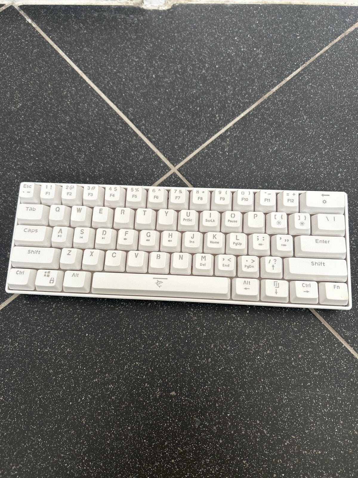 White Shark Shinobi Gaming Toetsenbord met LED Verlichting, Ophalen, Gebruikt, Verlichte toetsen