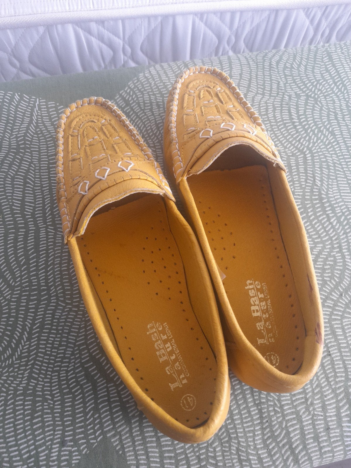 Gele schoenen, maat 41, Kleding | Dames, Geel, Ophalen of Verzenden, La Bash Nature, Sneakers of Gympen