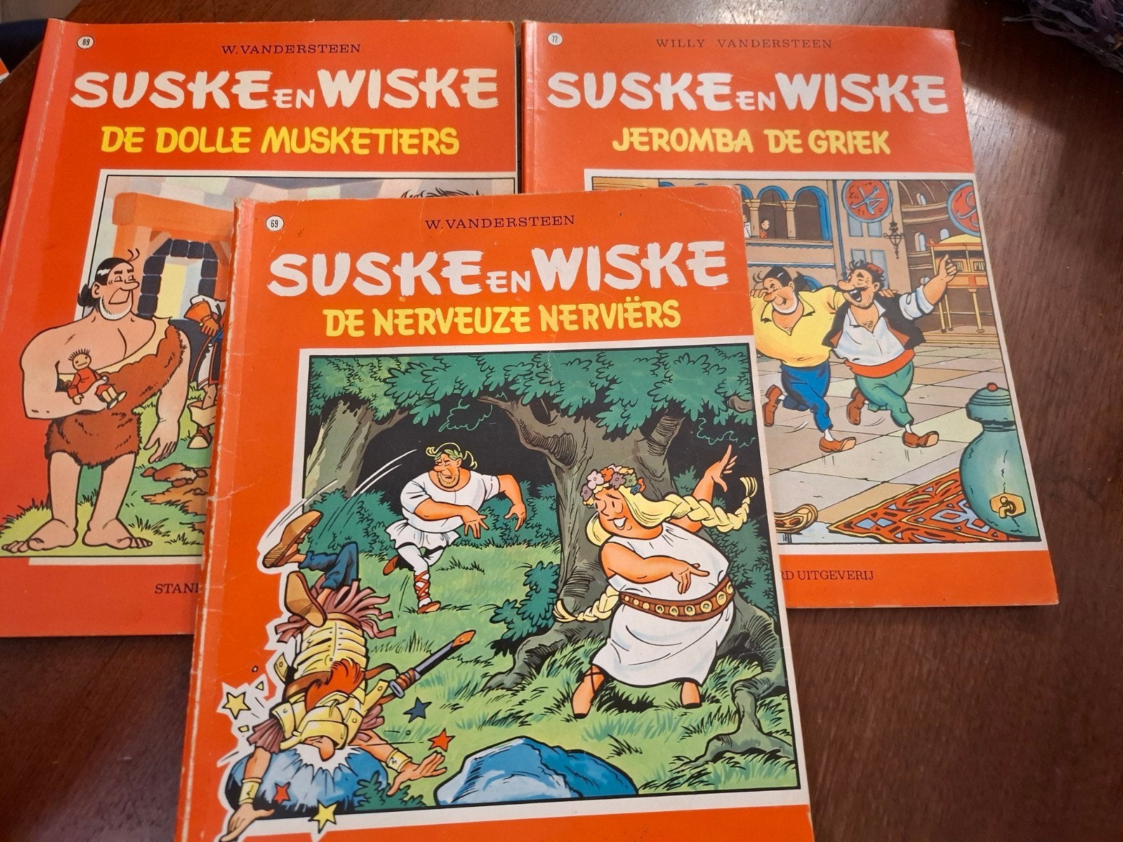 23 Albums  Suske en Wiske, Meerdere stripboeken, Ophalen of Verzenden, Gelezen, W. Vandersteen