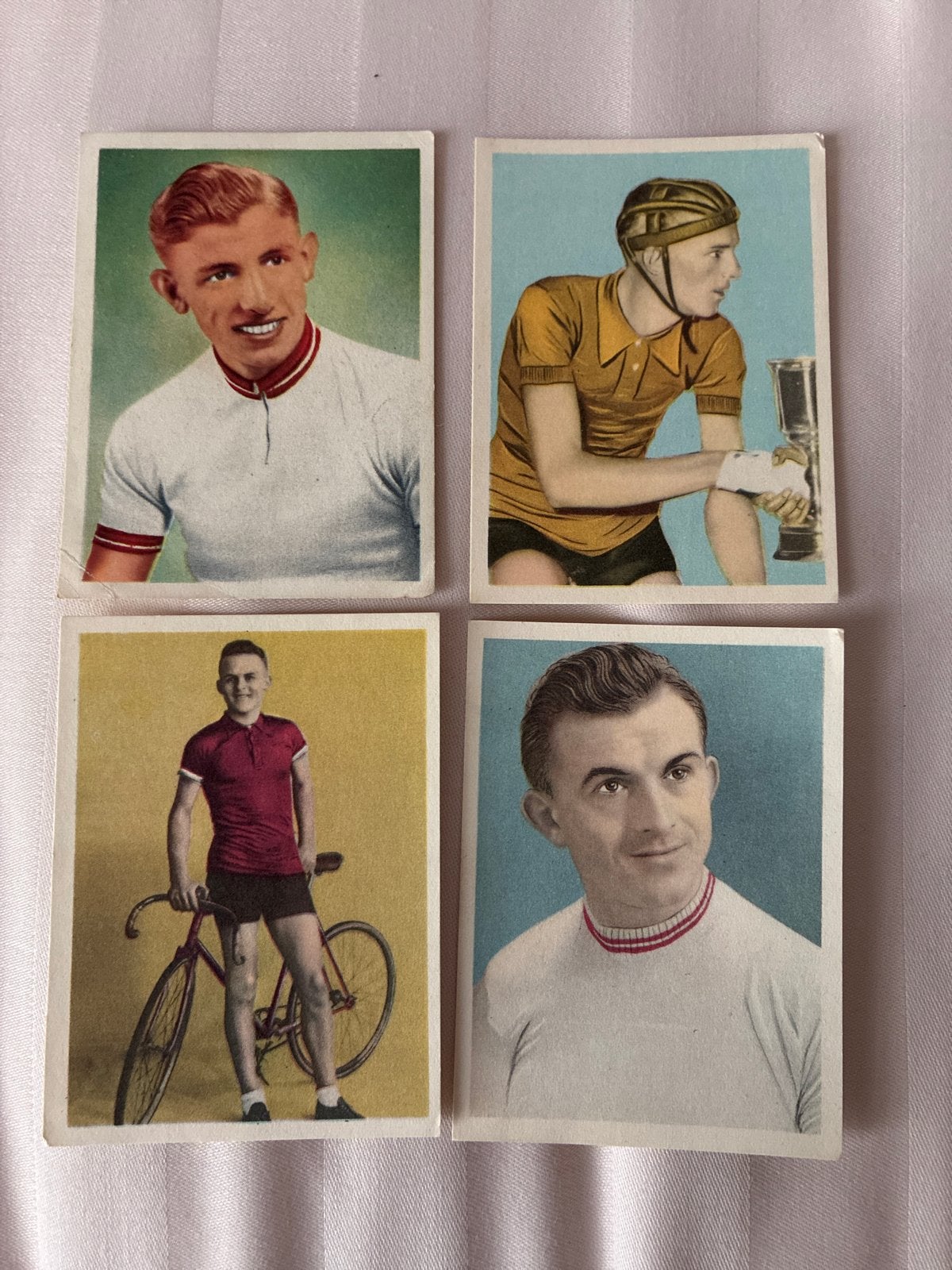 4x Vintage Wielrenners Plaatjes Leeuwenzegel-Margarine, Ophalen of Verzenden, Gebruikt, Overige sporten, Poster, Plaatje of Sticker