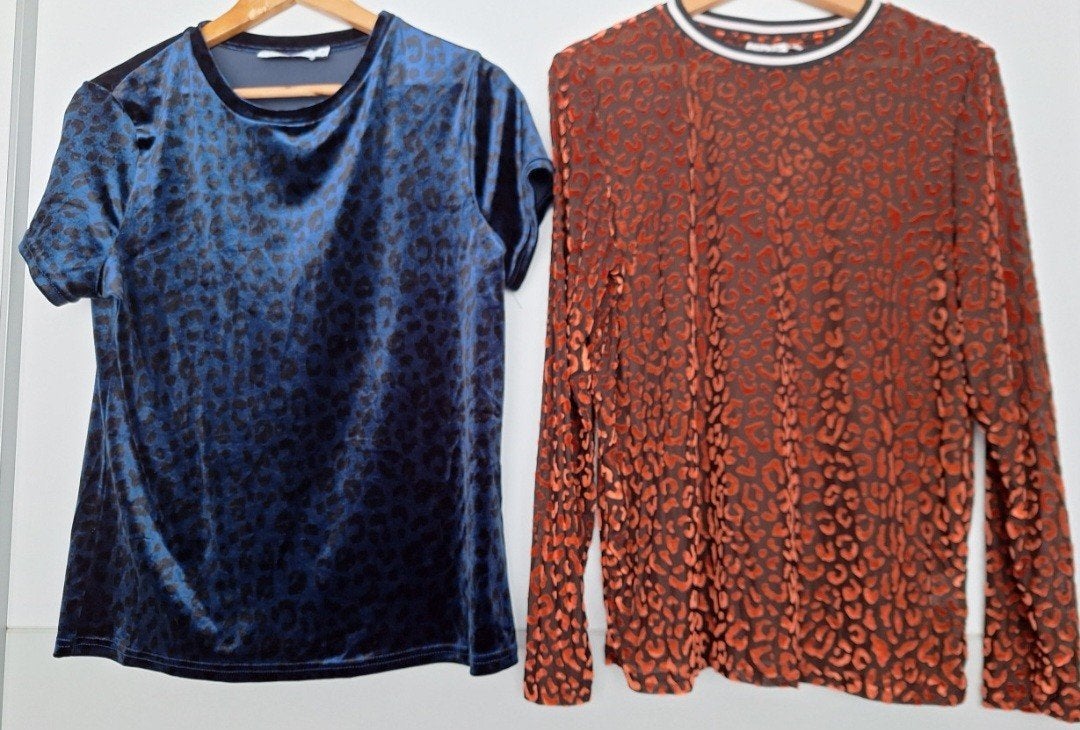 2 panterprint shirts zgan XL, Blauw, Maat 46/48 (XL) of groter, Ophalen of Verzenden, Zo goed als nieuw