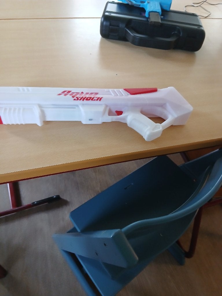 waterpistool, Ophalen, Zo goed als nieuw