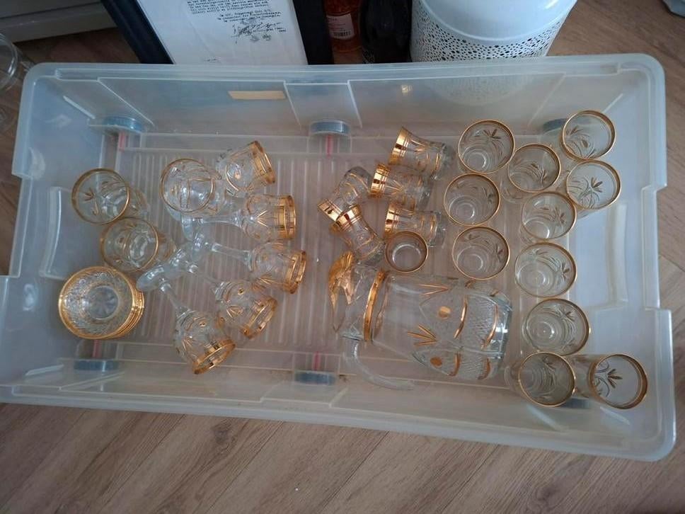 Turks Glasservies met gouden randje, Glas of Glazen, Nieuw, Ophalen of Verzenden, Glas