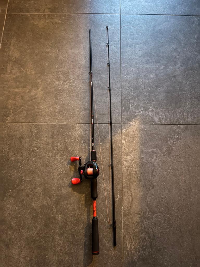 Een mooie Abu Garcia reel, Ophalen, Zo goed als nieuw, Werphengel