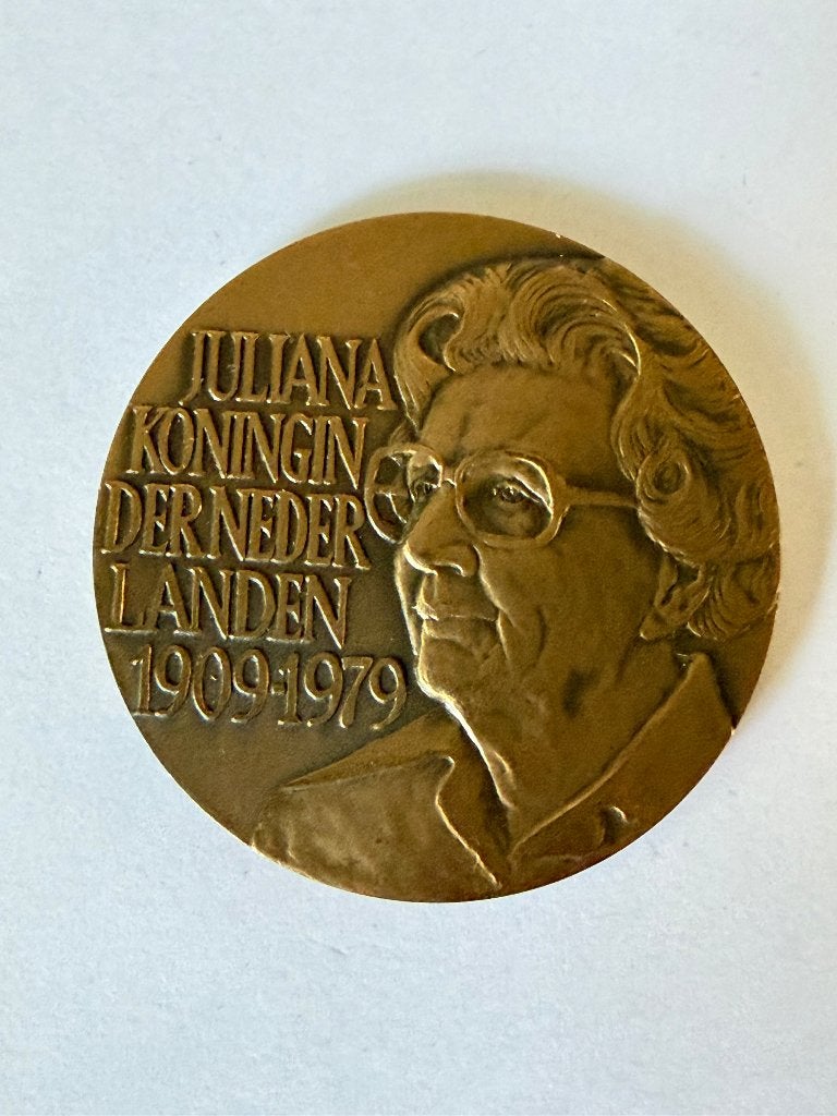 Bronzen herdenkingspenning Koningin Juliana 1979, Ophalen of Verzenden, Brons, Nederland