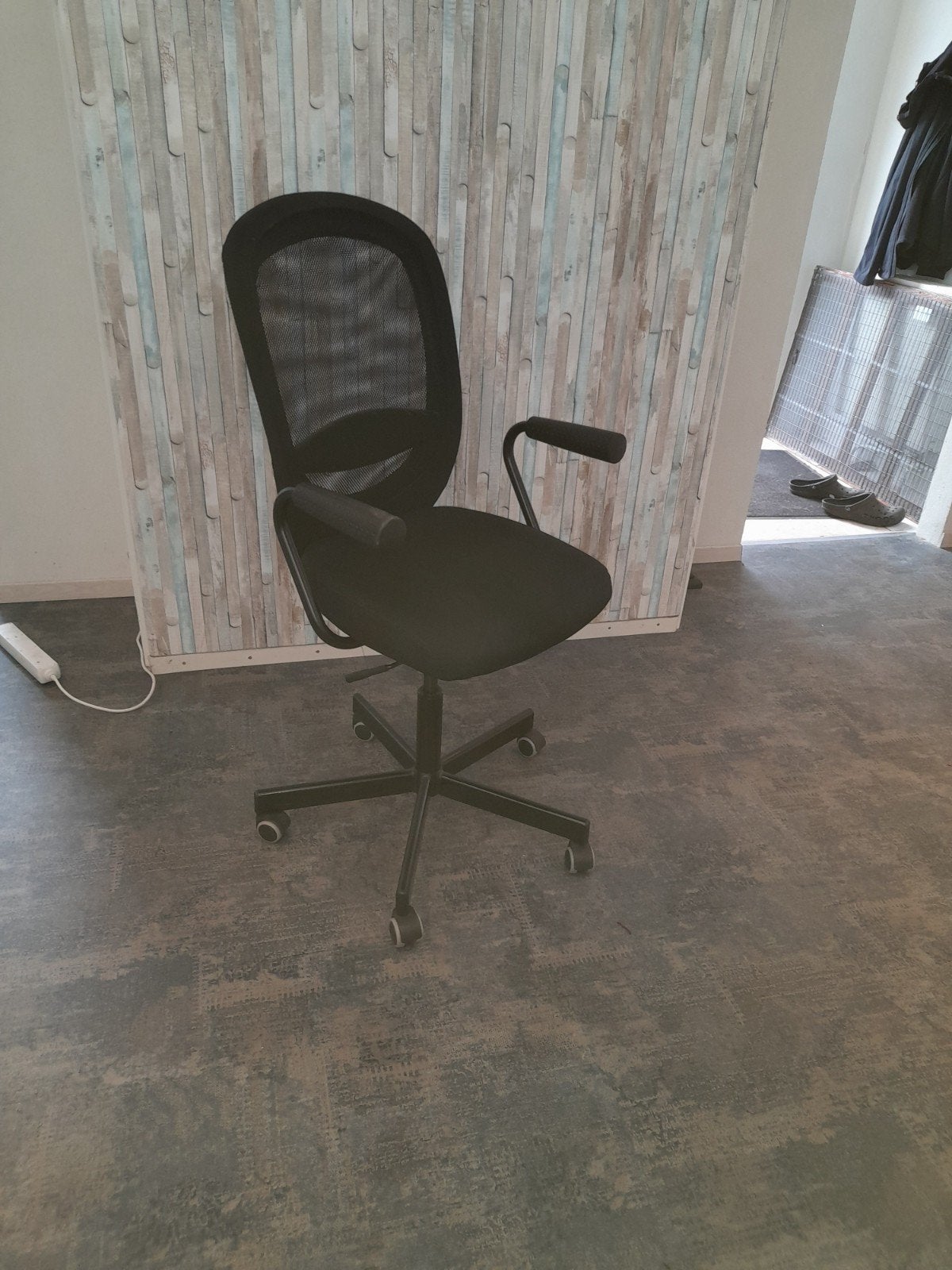 keurige bureaustoel, IKEA Flintan, Huis en Inrichting, Bureaustoelen, Ophalen, Zo goed als nieuw, Zwart, Bureaustoel