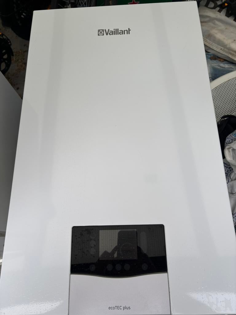 Vaillant ecoTEC plus CV-ketel, zo goed als nieuw, Ophalen, Hoog rendement (Hr), Cv-ketel of Combi-ketel, Zo goed als nieuw