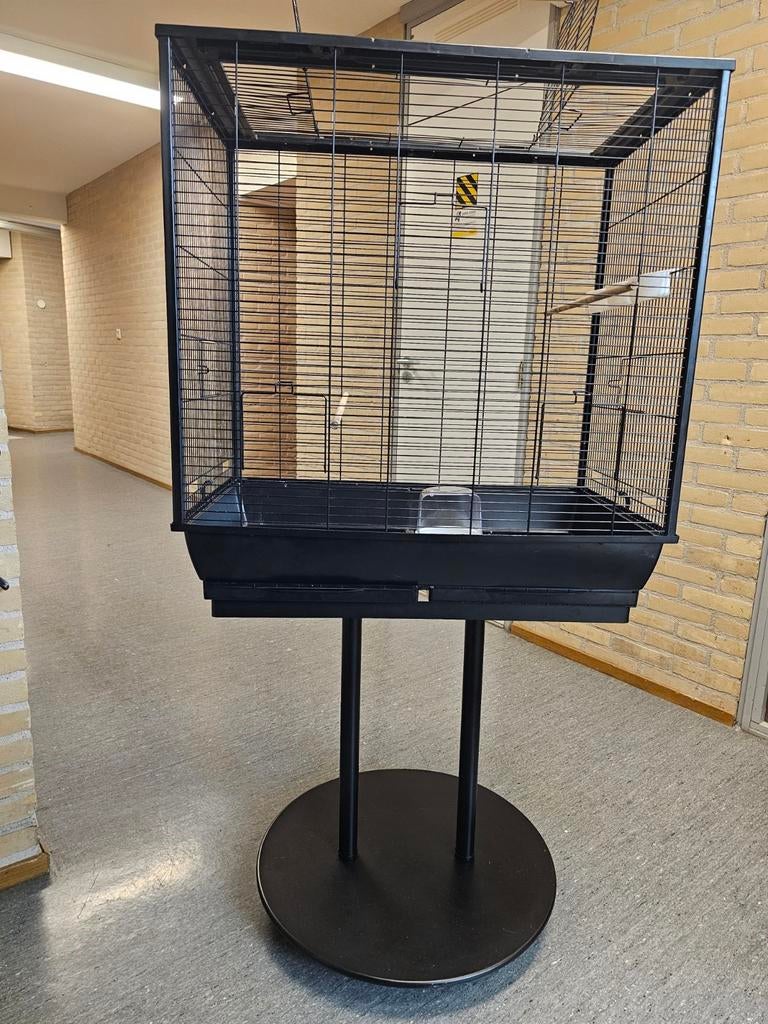 Vogelkooi groot, Dieren en Toebehoren, Vogels | Hokken en Kooien, Zo goed als nieuw, Vogelkooi, Metaal, Ophalen