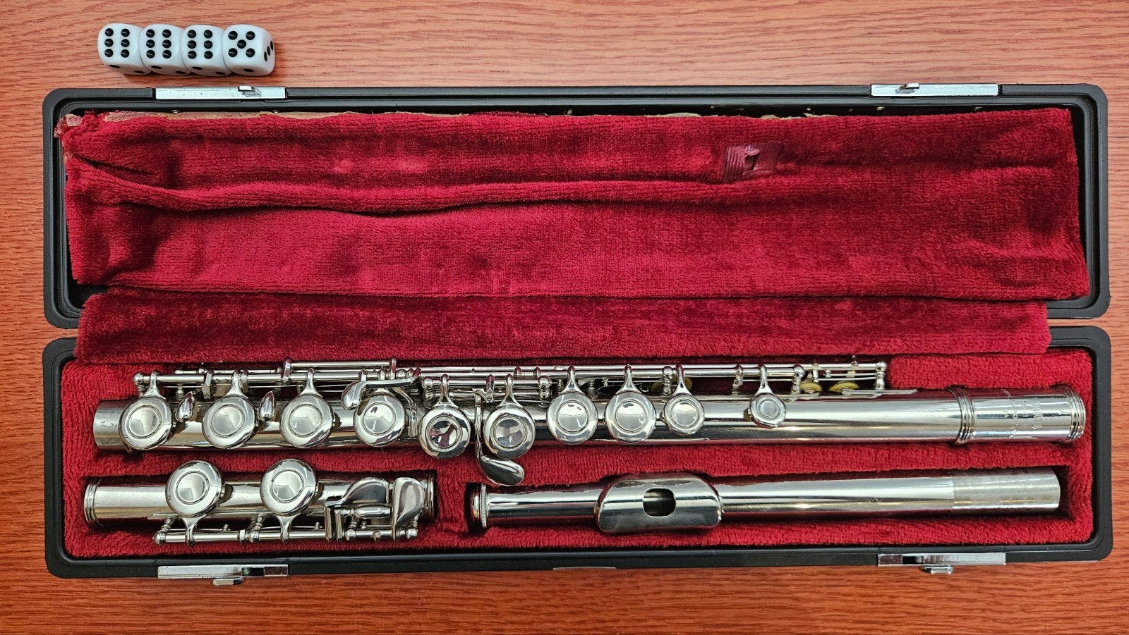 Yamaha YFL211N Dwarsfluit, Muziek en Instrumenten, Ophalen of Verzenden, Gebruikt, Dwarsfluit, Met koffer of tas
